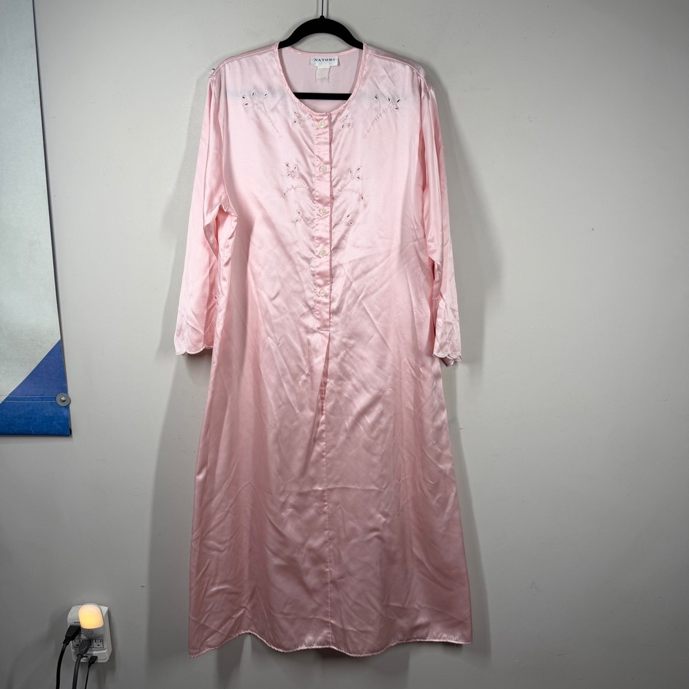 Natori Pink Brushed Satin Embroidered Full Length Nightgown Scalloped Trim Sz L